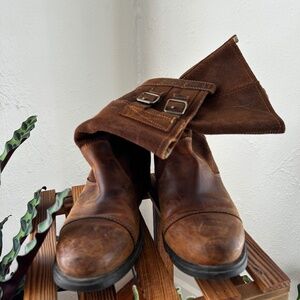 Sorrel mid calf brown boots